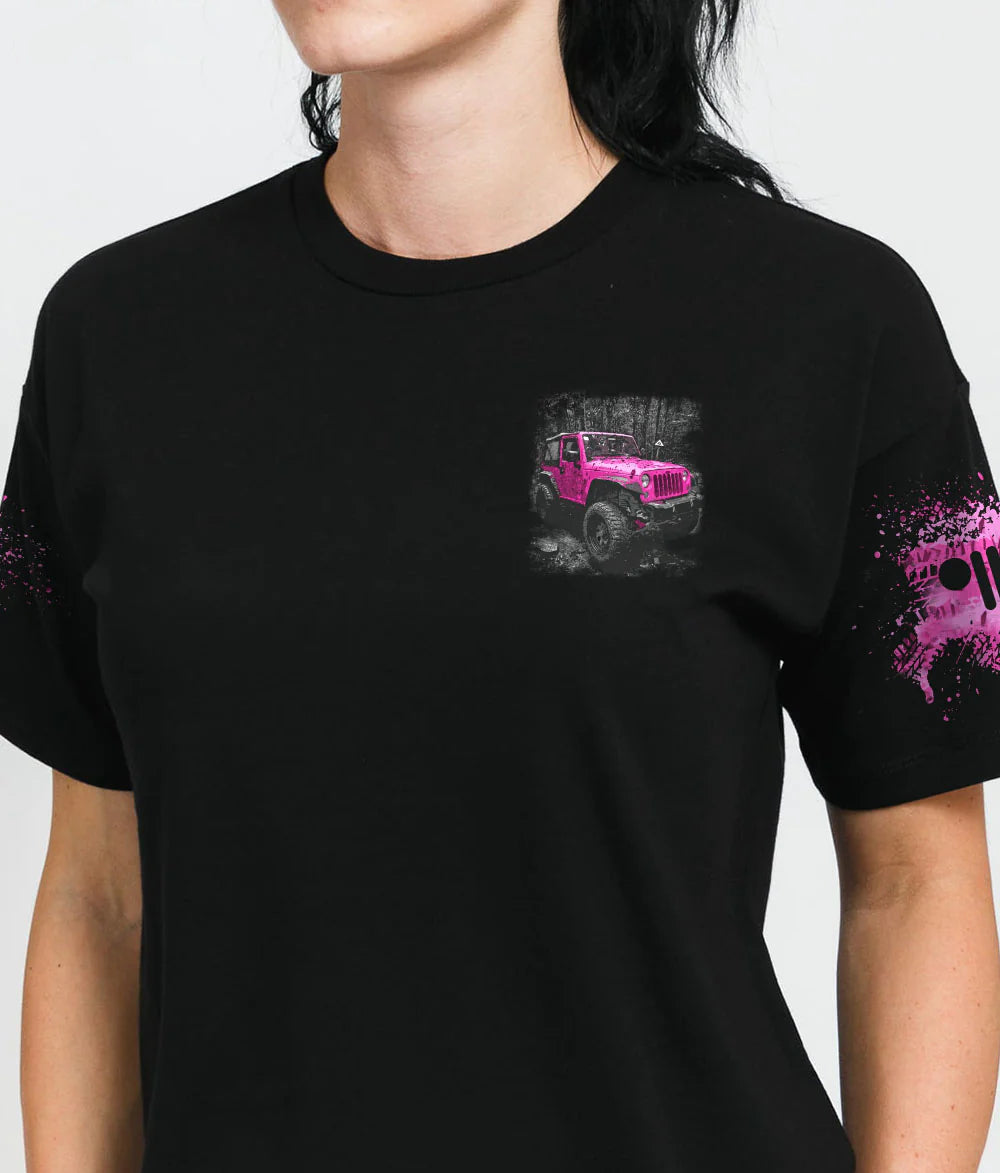 vintage-pink-jeep-never-underestimate-an-old-lady-t-shirt